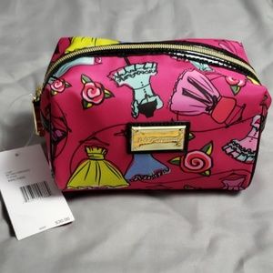 BETSEY JOHNSON COSMETIC BAG